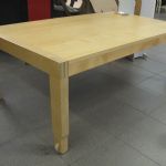 592 2206 COFFEE TABLE